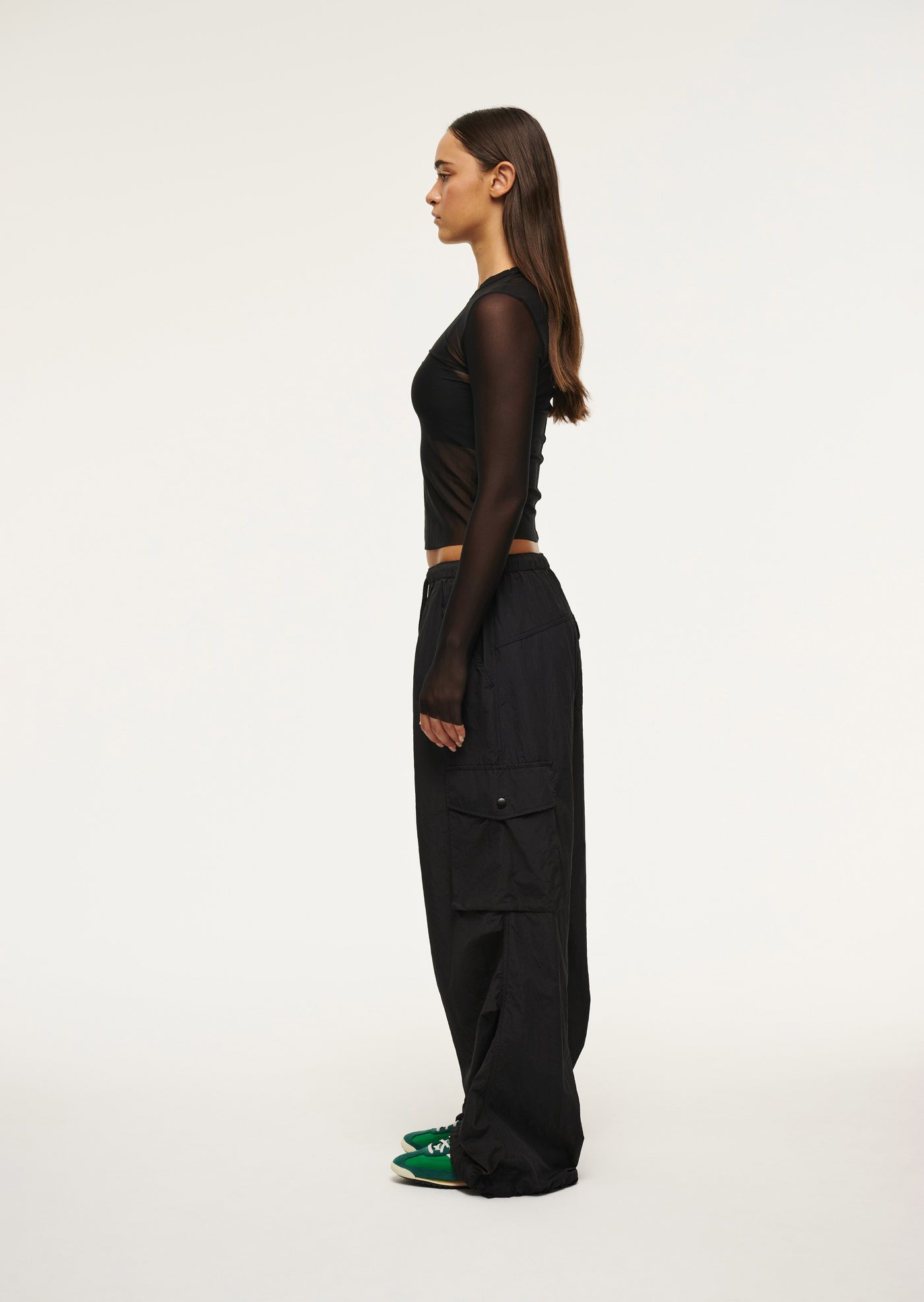 DISCOVERY MESH LONG SLEEVE TEE IN BLACK