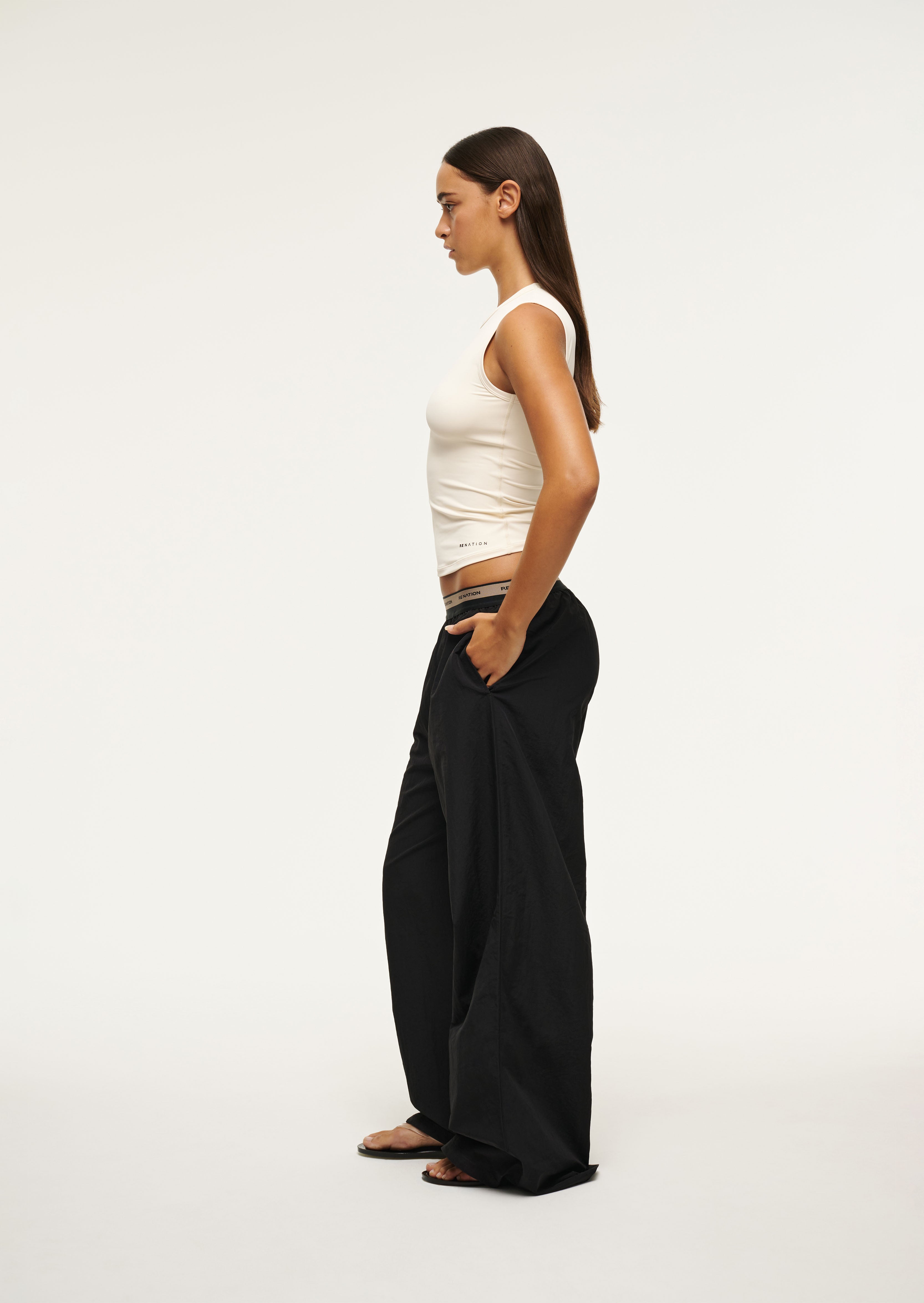 244W336_WHISPERWHITE-011_1