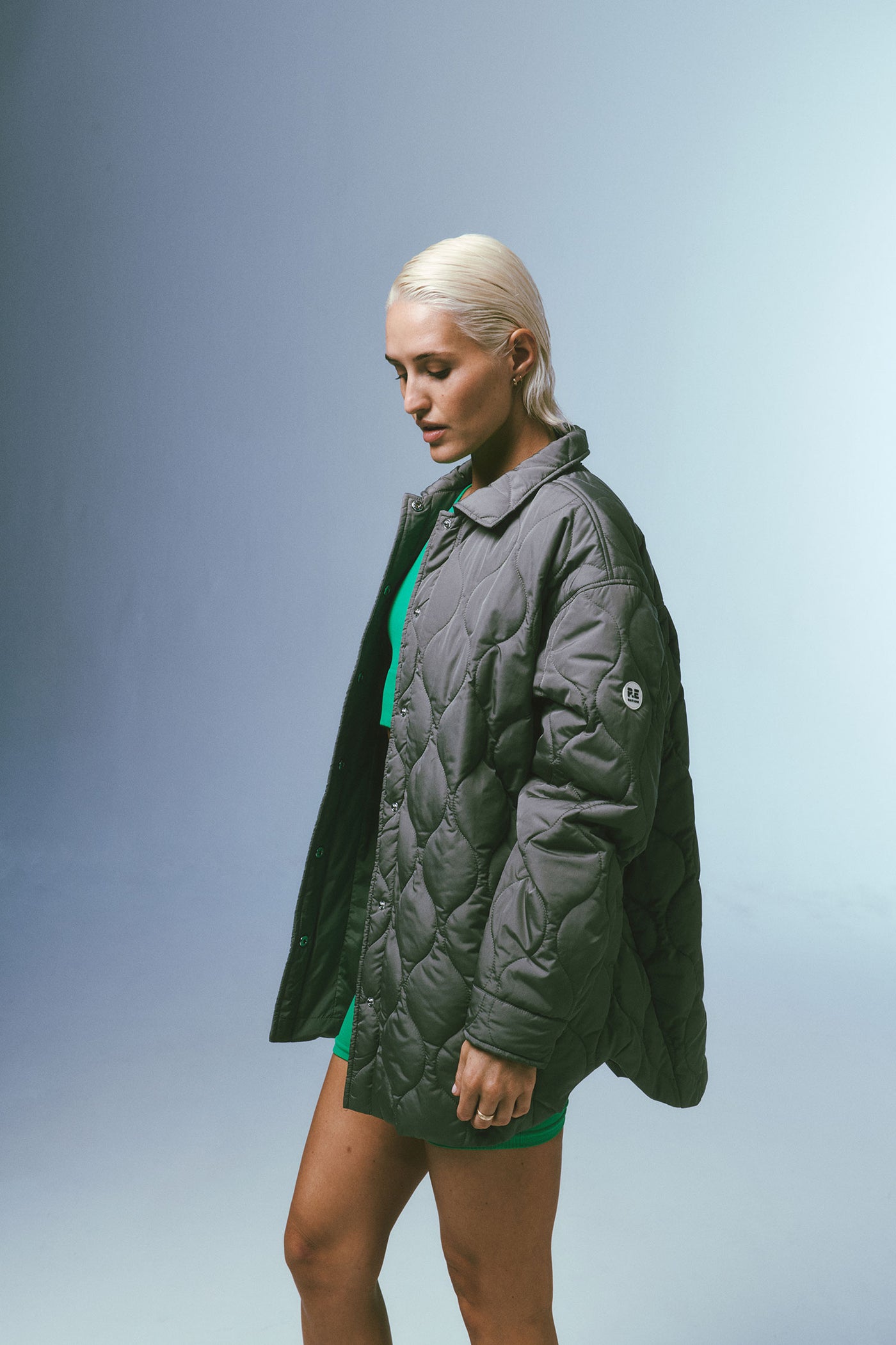MOMENT JACKET IN DUSTY OLIVE