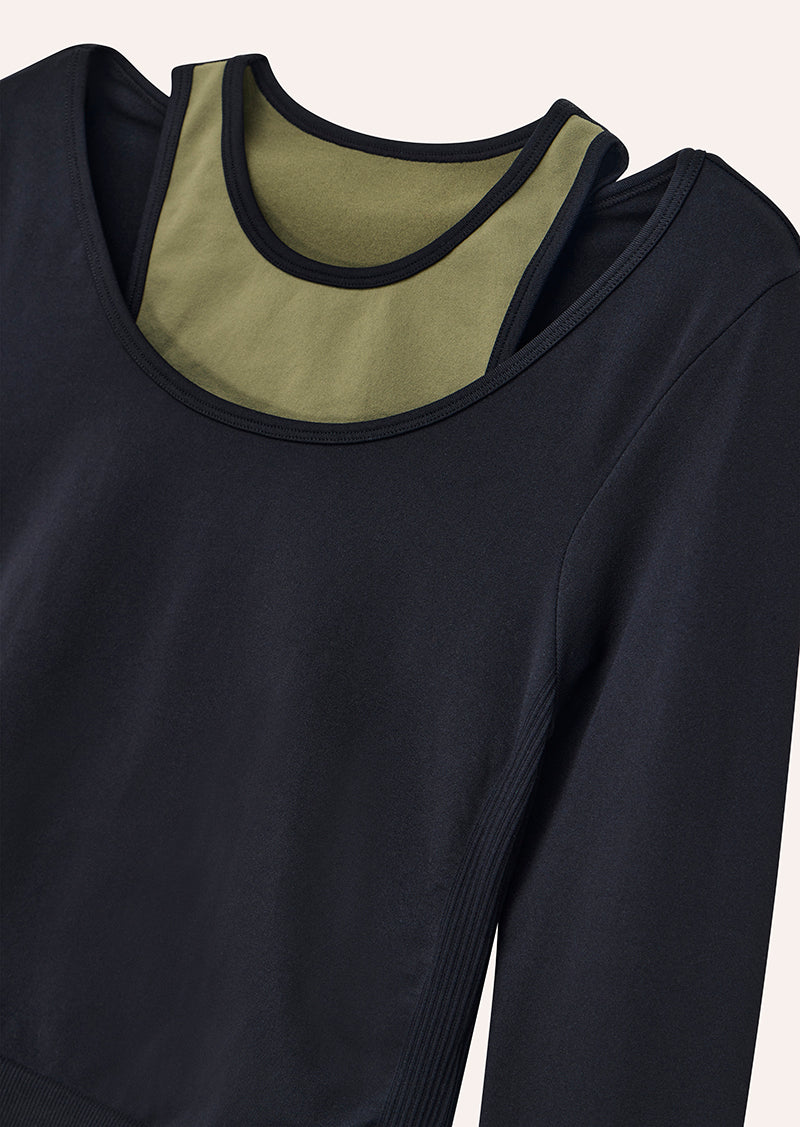 SUTTON LONG SLEEVE CROPPED TOP IN BLACK