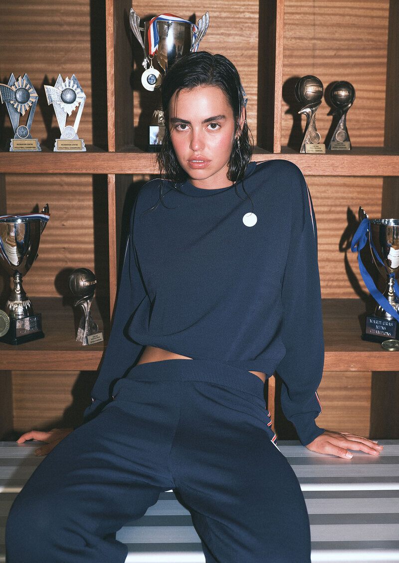 RETREAT KNIT JUMPER IN DARK NAVY