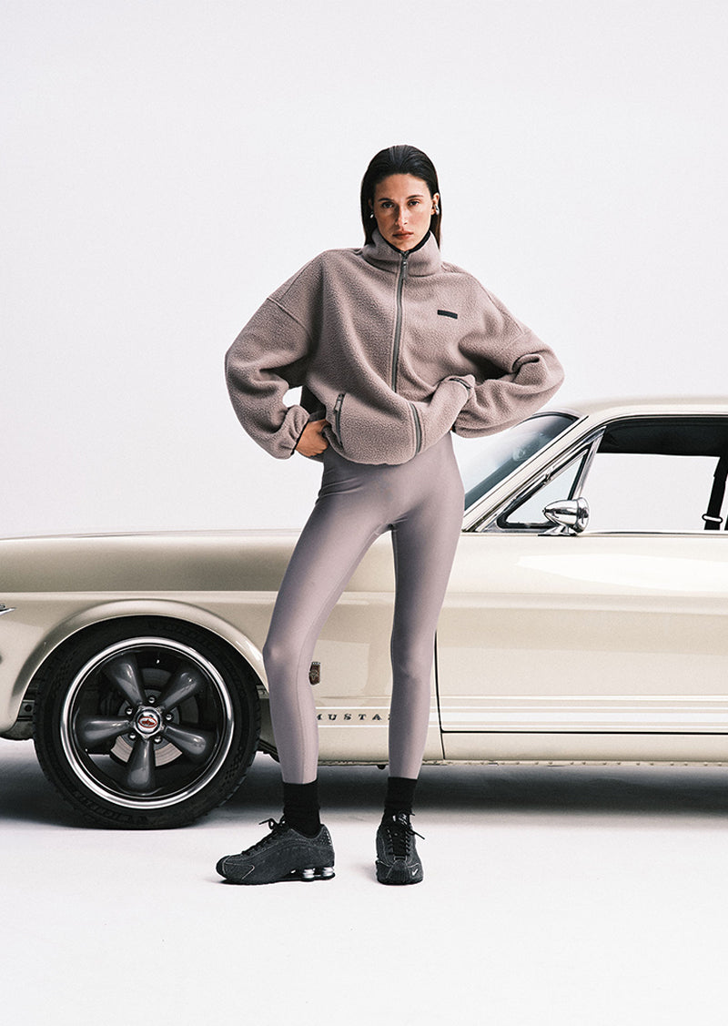 ROTATE SHERPA JACKET IN DARK SILVER