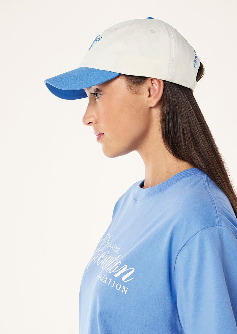 ACADAMEY CAP IN WHISPER WHITE