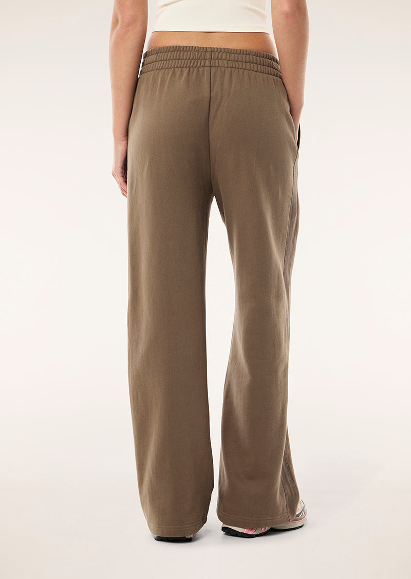 ADVENTURE TRACKPANT IN WALNUT BY P.E NATION, WOMENS ATHLEISURE TRACKPANT BROWN