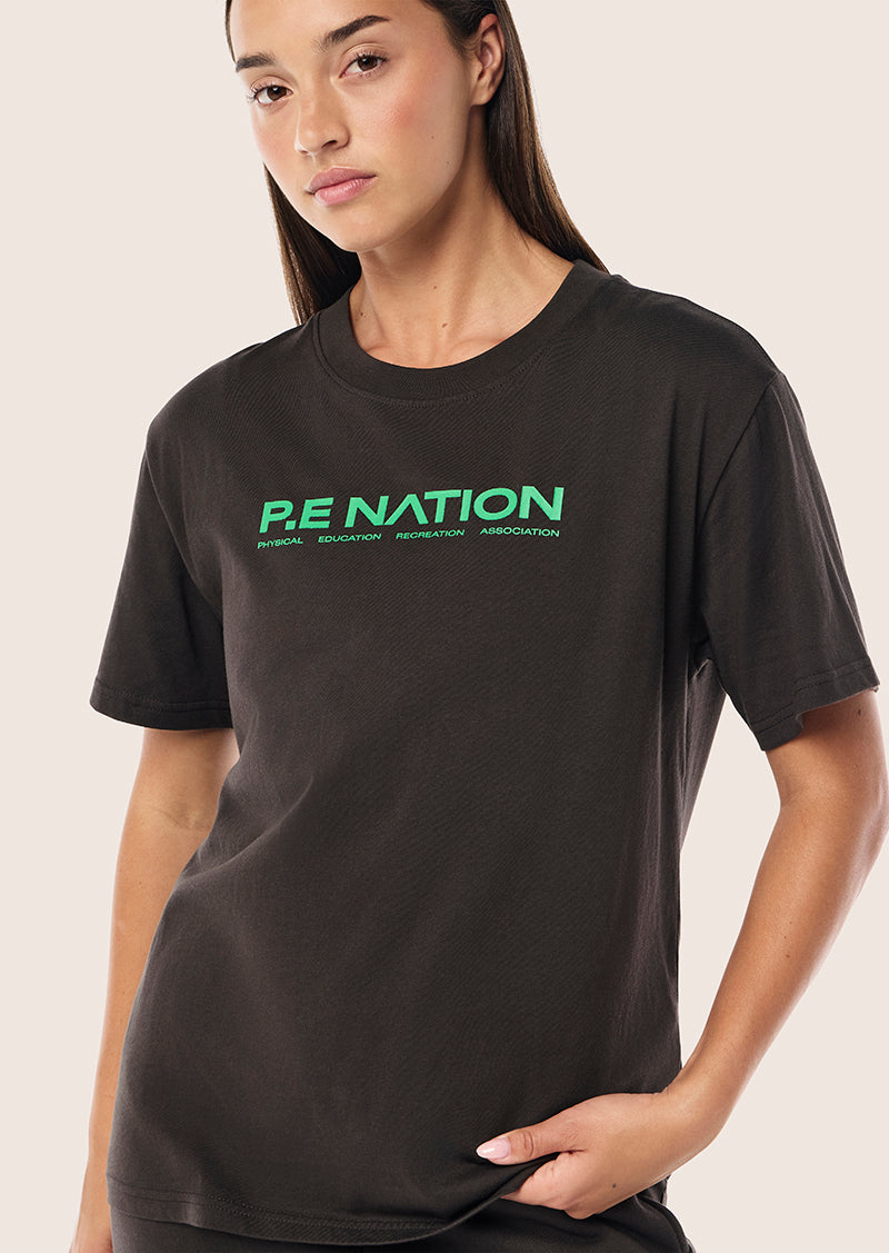 AERO SHORT SLEEVE TEE IN CAVIAR