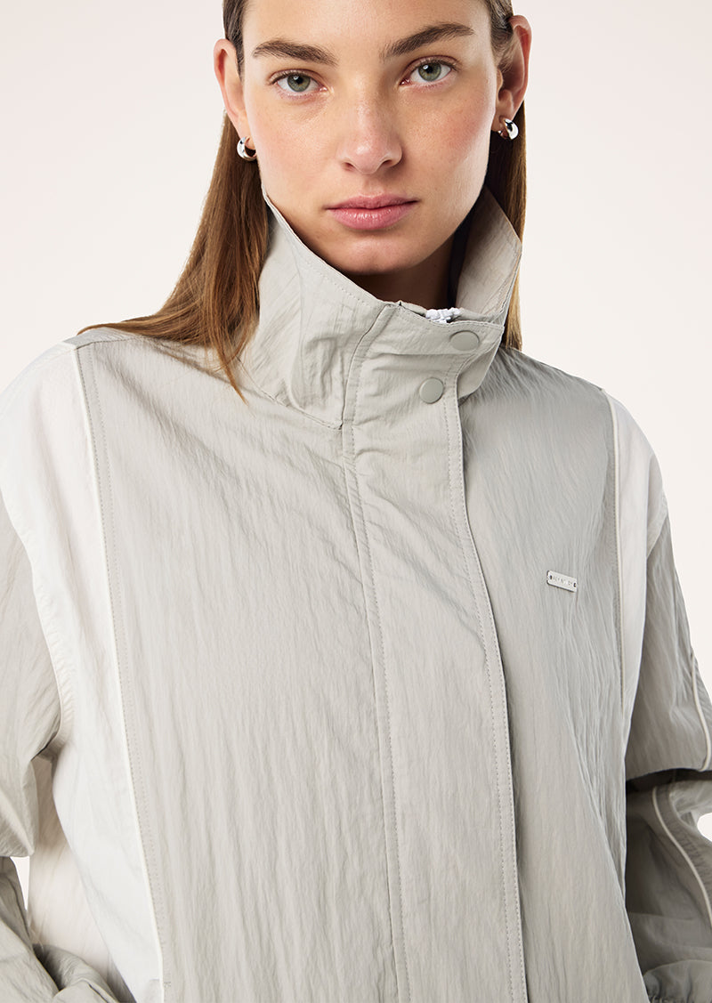 AFTERGLOW+JACKET_262J187_SILVER-23_1