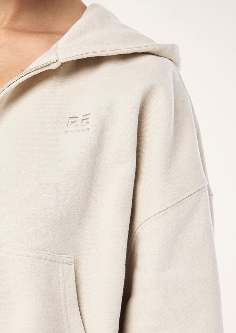 ADVENTURE ZIP THROUGH IN CLOUD