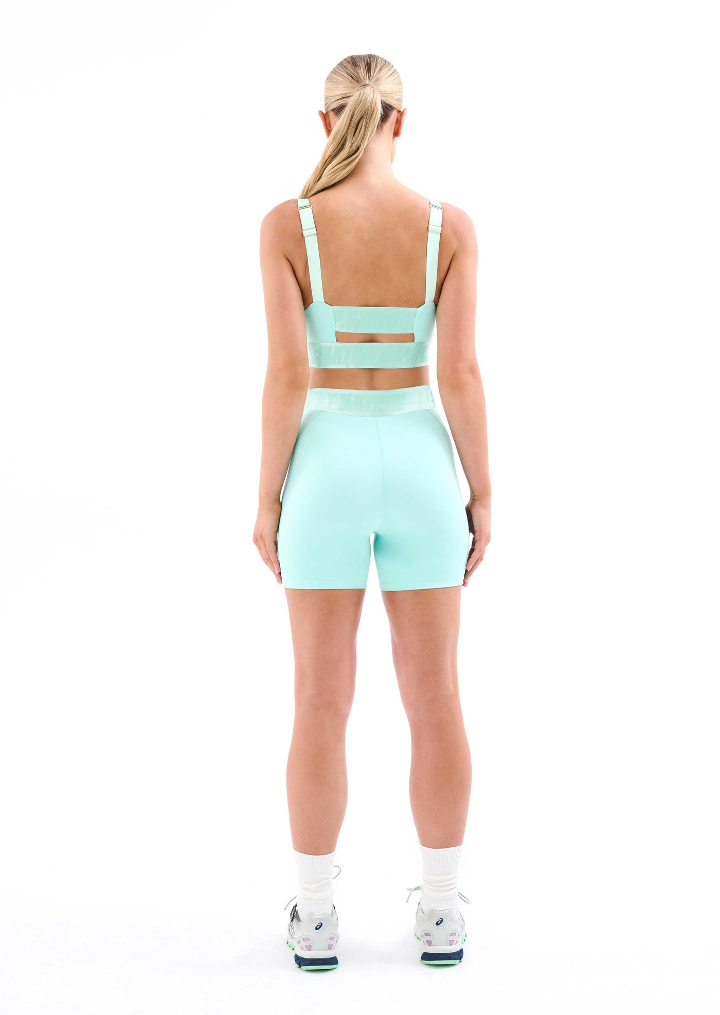 BACKCHECK BIKE SHORT IN AQUA