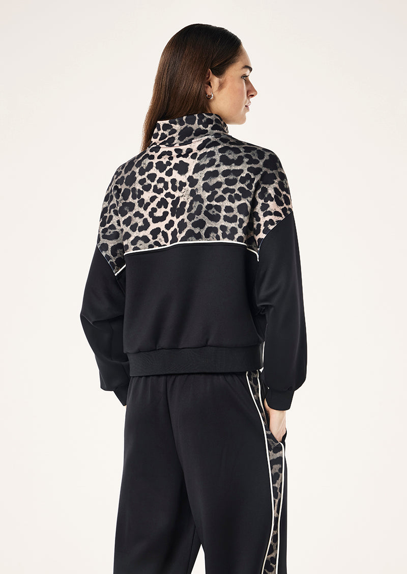 BOUNDLESS+ZIP+NECK_253F096_LEOPARD+PRINT-36_1