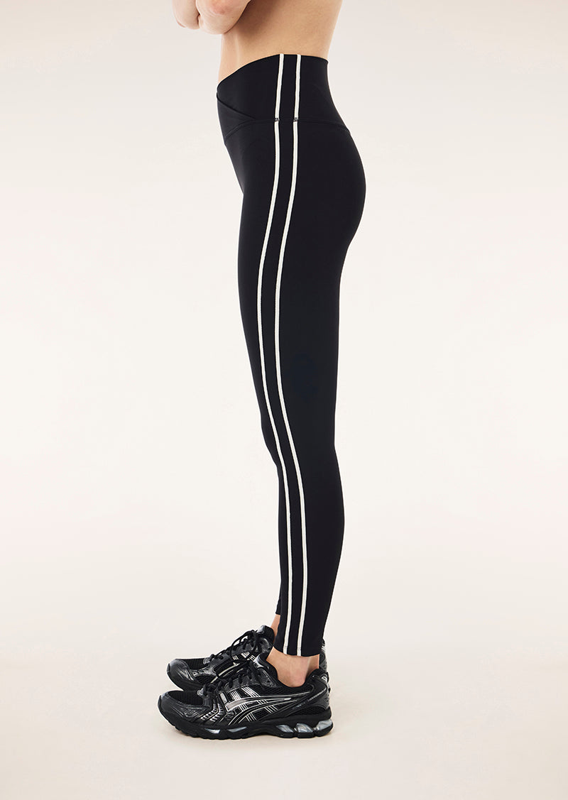 CLARITY+FL+LEGGING_263G058_BLACK+WHISPER+WHITE-19_1