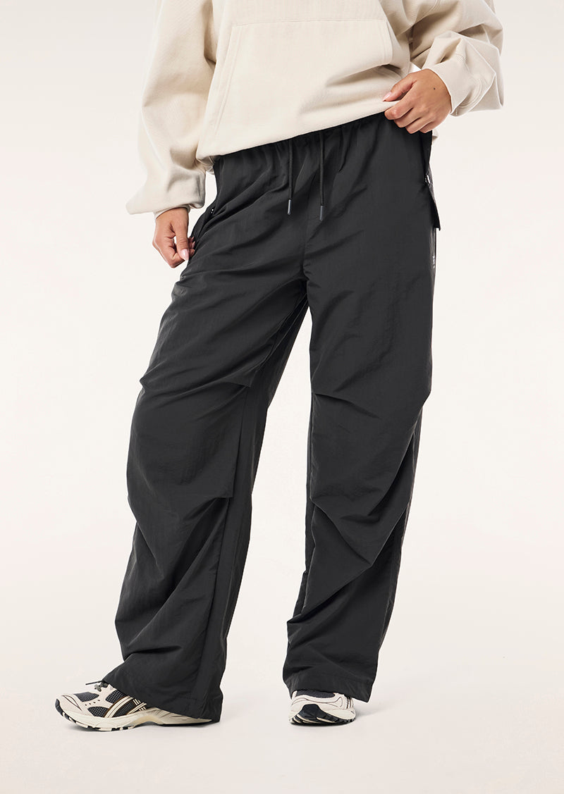 DISCOVERY PANT IN CAVIAR