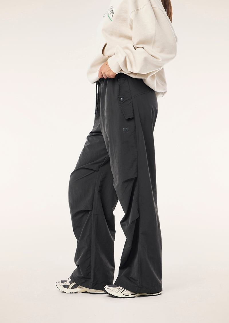 DISCOVERY PANT IN CAVIAR