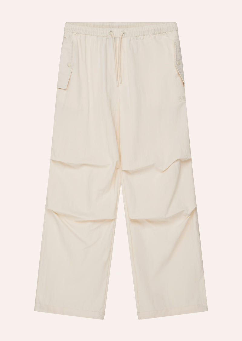 DISCOVERY+PANT_252P058_WHISPER+WHITE-01_1