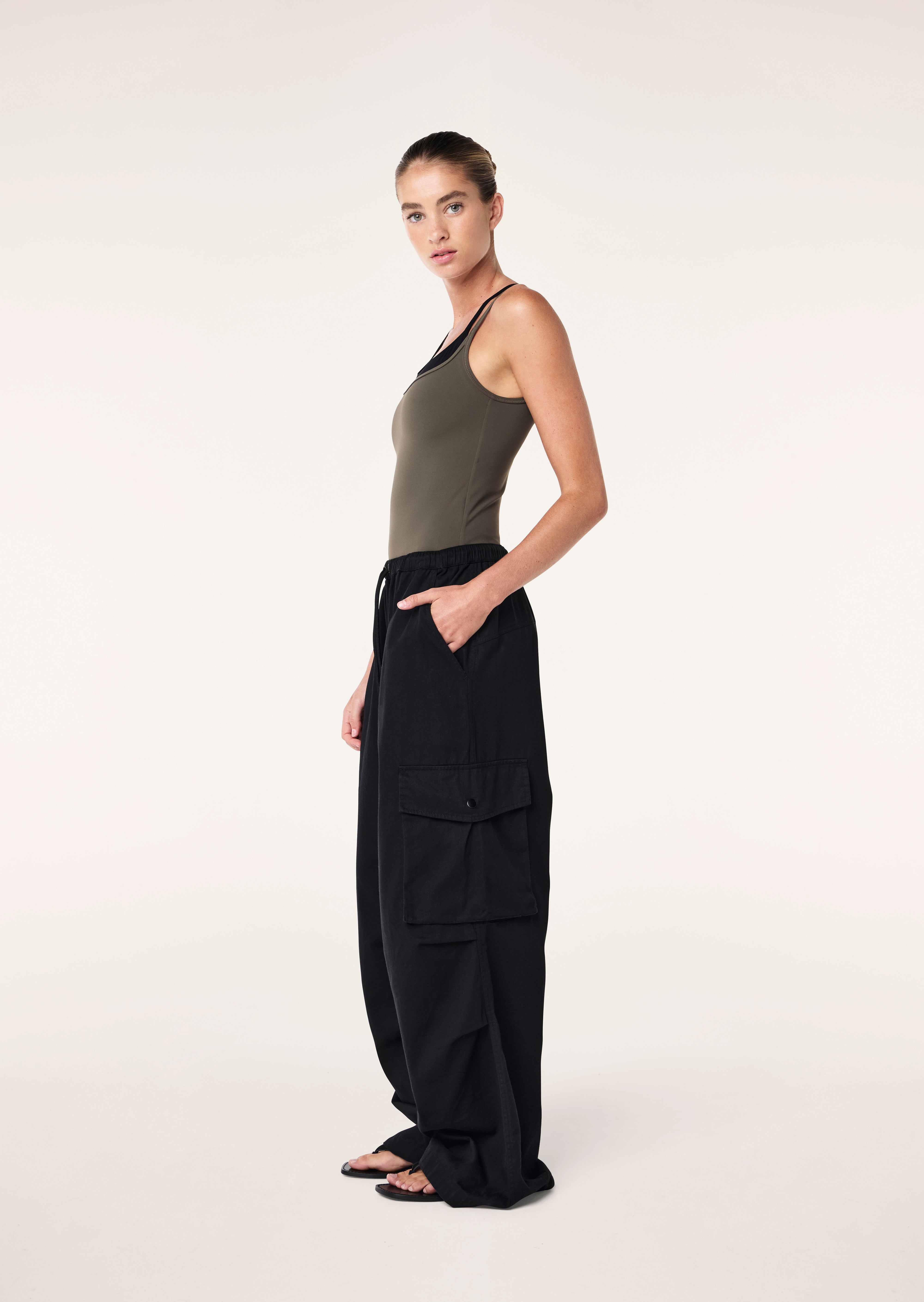 DISTORTION+BODYSUIT_251U010_TARMAC+_027_1