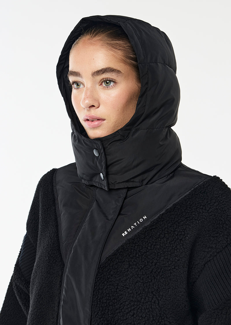 DISTRICT JACKET IN BLACK BY P.E NATION WOMENS ACTIVE JACKET