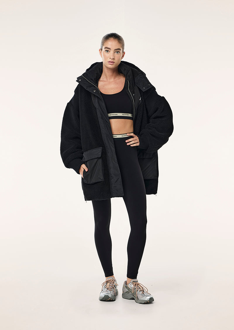 DISTRICT JACKET IN BLACK BY P.E NATION WOMENS ACTIVE JACKET