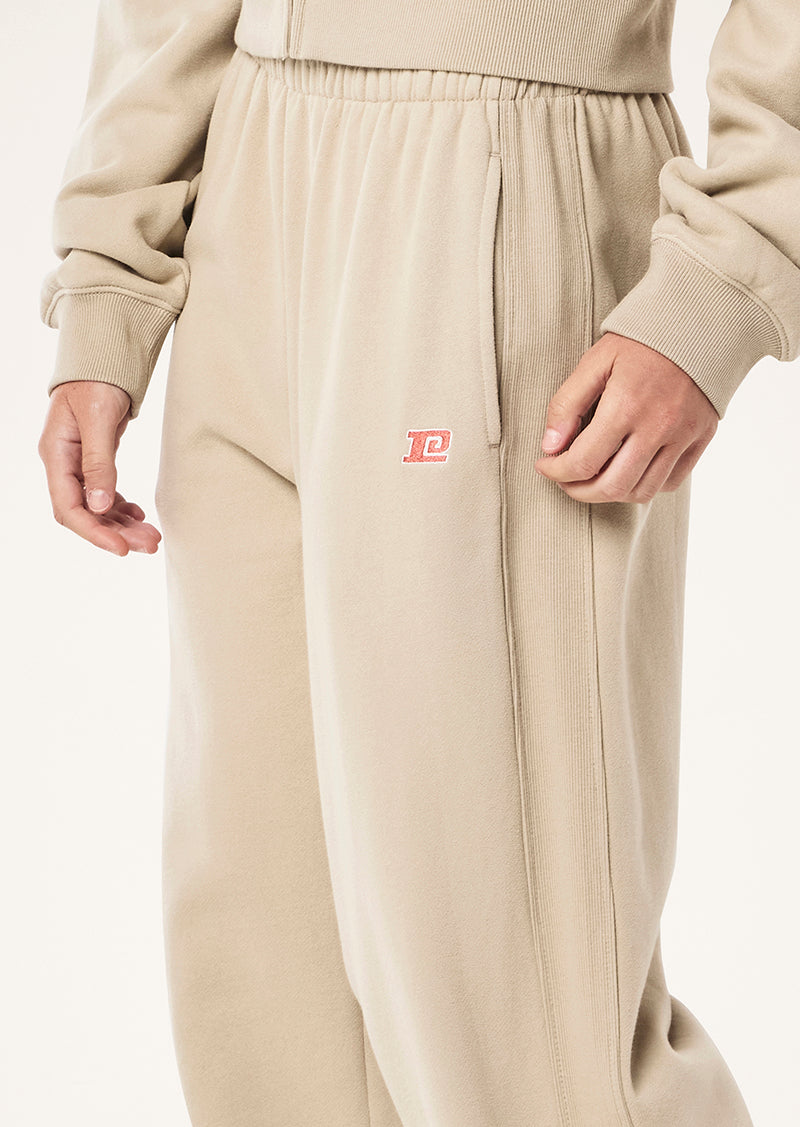 nike mini swoosh oversized joggers in oatmeal