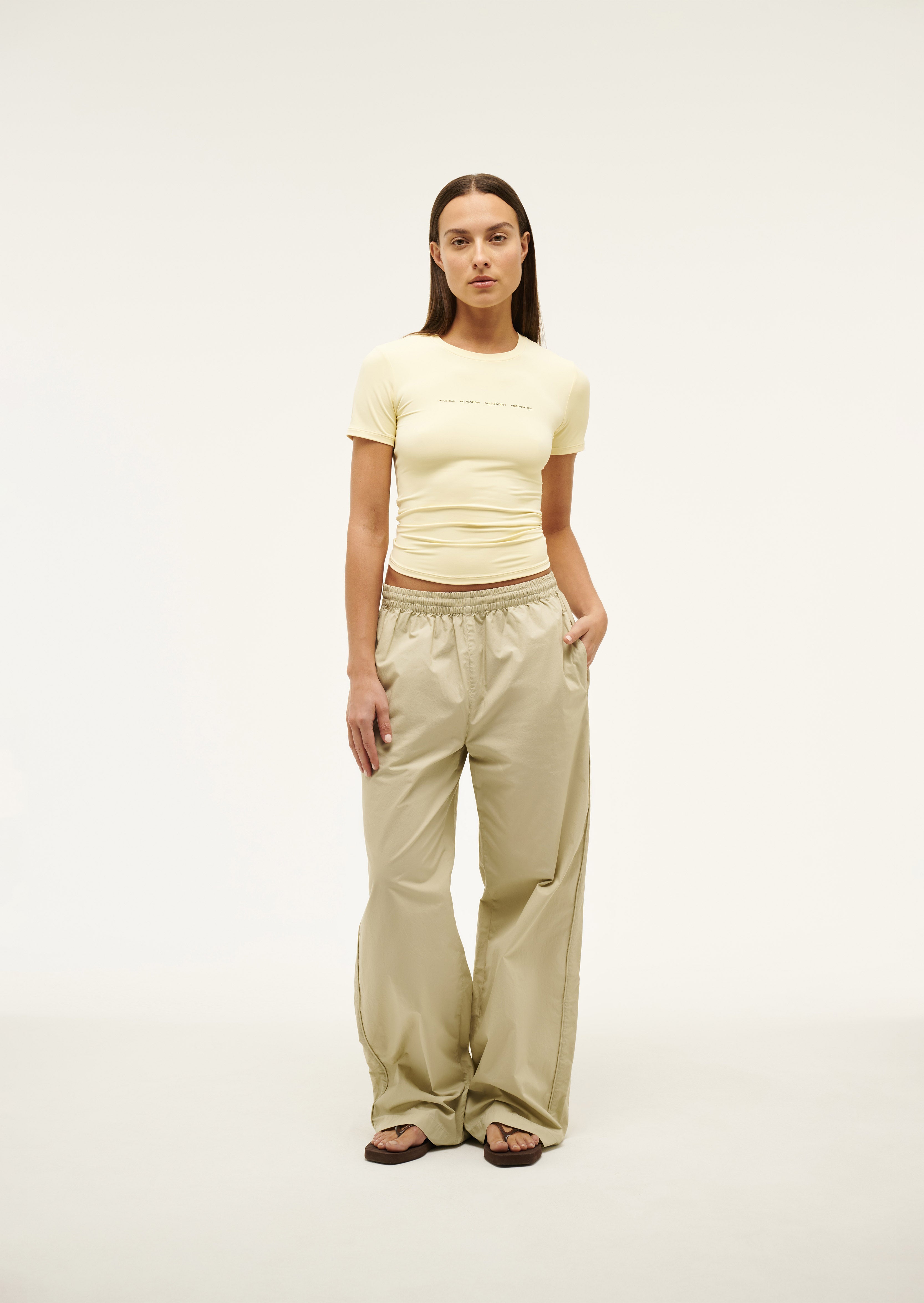 FOUNDATIONSSTEE_243T257_BUTTER-006_1