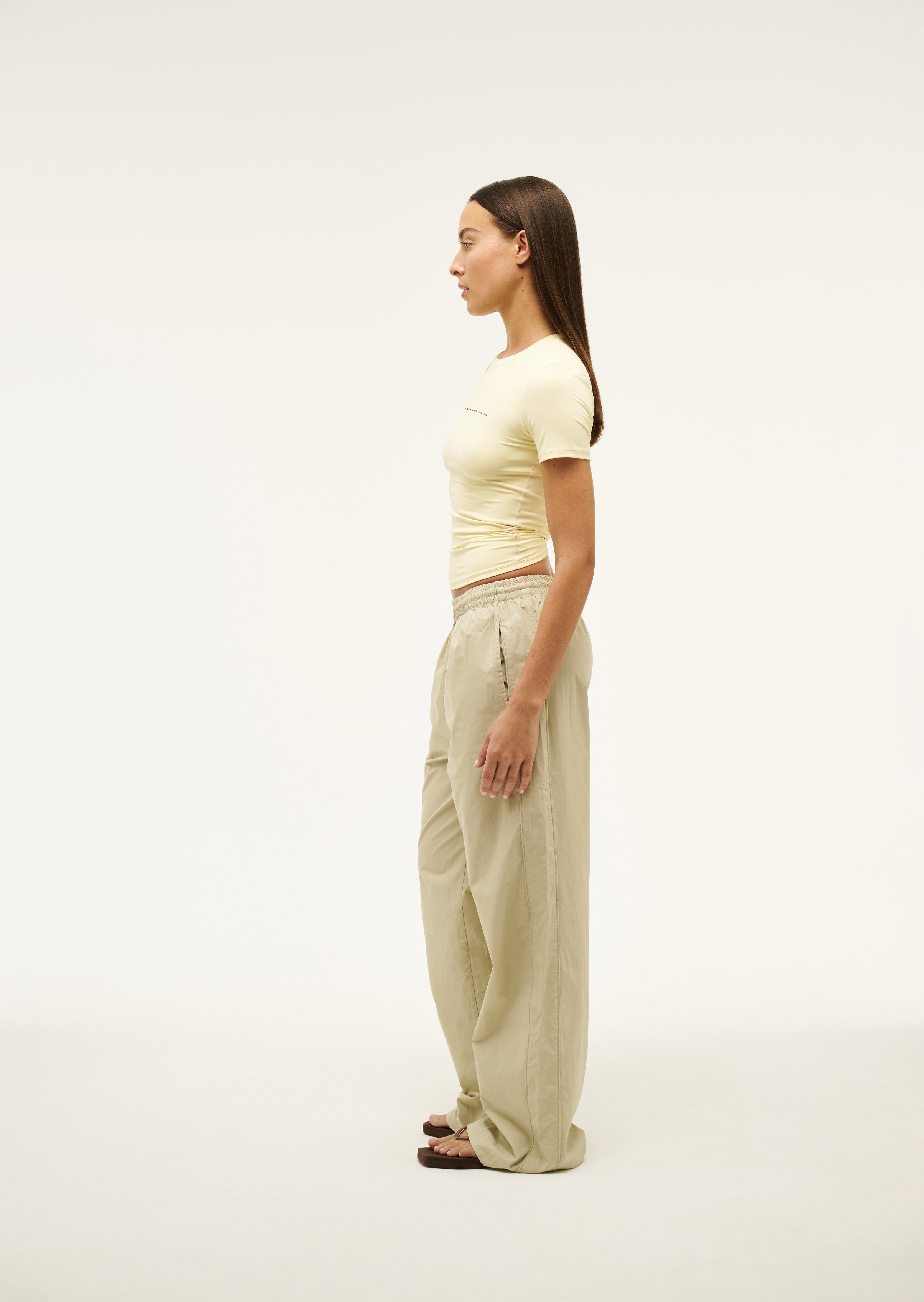 FOUNDATIONSSTEE_243T257_BUTTER-009_1