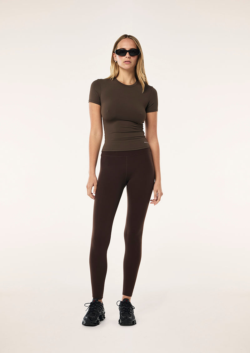 FOUNDATION SHORT SLEEVE TEE IN ESPRESSO BY P.E NATION, WOMENS ATHLESIURE TEE BROWN