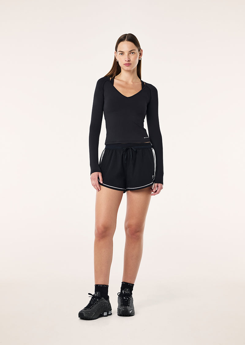 FOUNDATION+V+NECK+LS+TOP_263L149_BLACK-06_1
