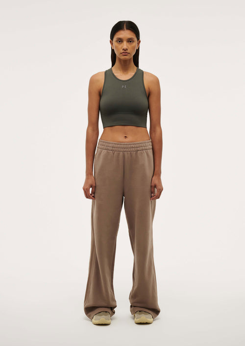 FRONT_PENATION_ECOM_2024Q3-243P408_TAUPE_001_1