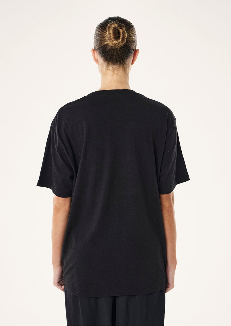FULL OUT TEE IN BLACK