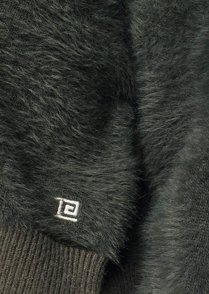 GREENPOINT V NECK KNIT SWEAT IN CAVIAR