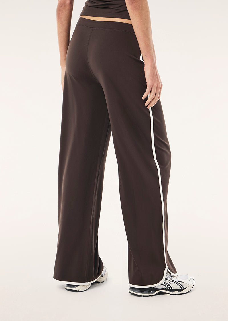 HALF+TIME+WIDE+LEG+LEGGING_264G016_COFFEE-WHISPER+WHITE-036_1