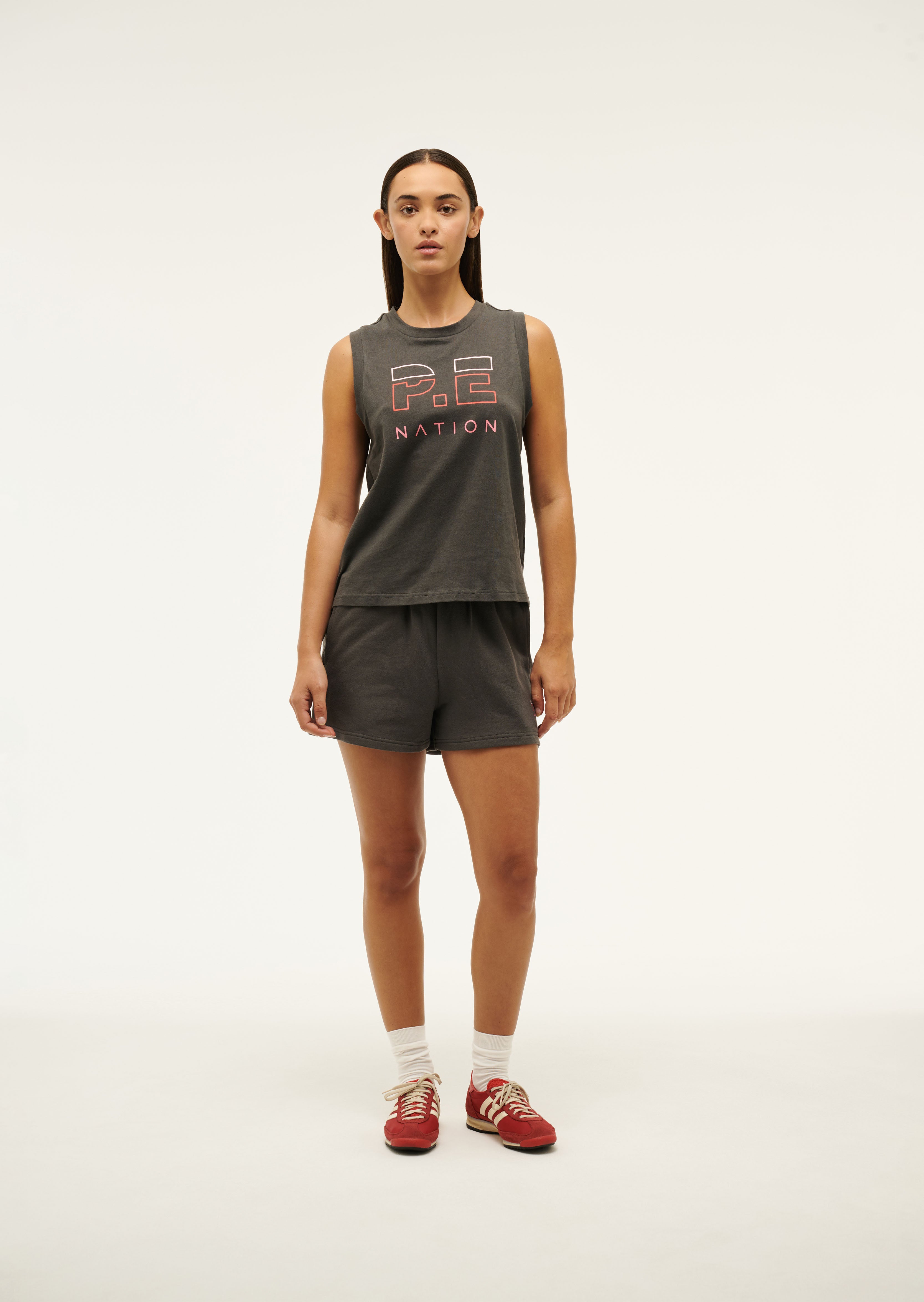 HEADSUPTANK_244W435_GUNMETAL-002_1