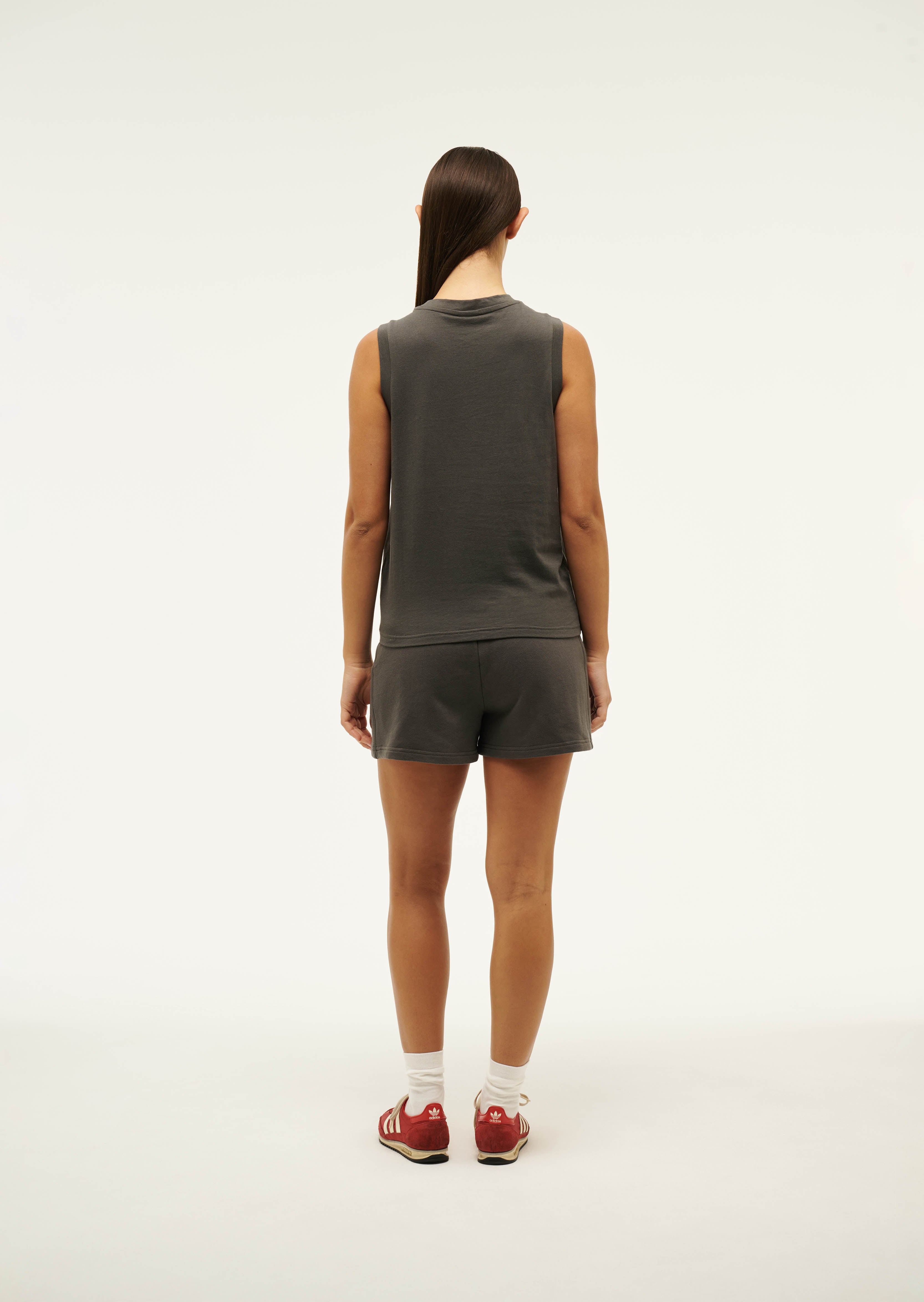 HEADSUPTANK_244W435_GUNMETAL-012_1