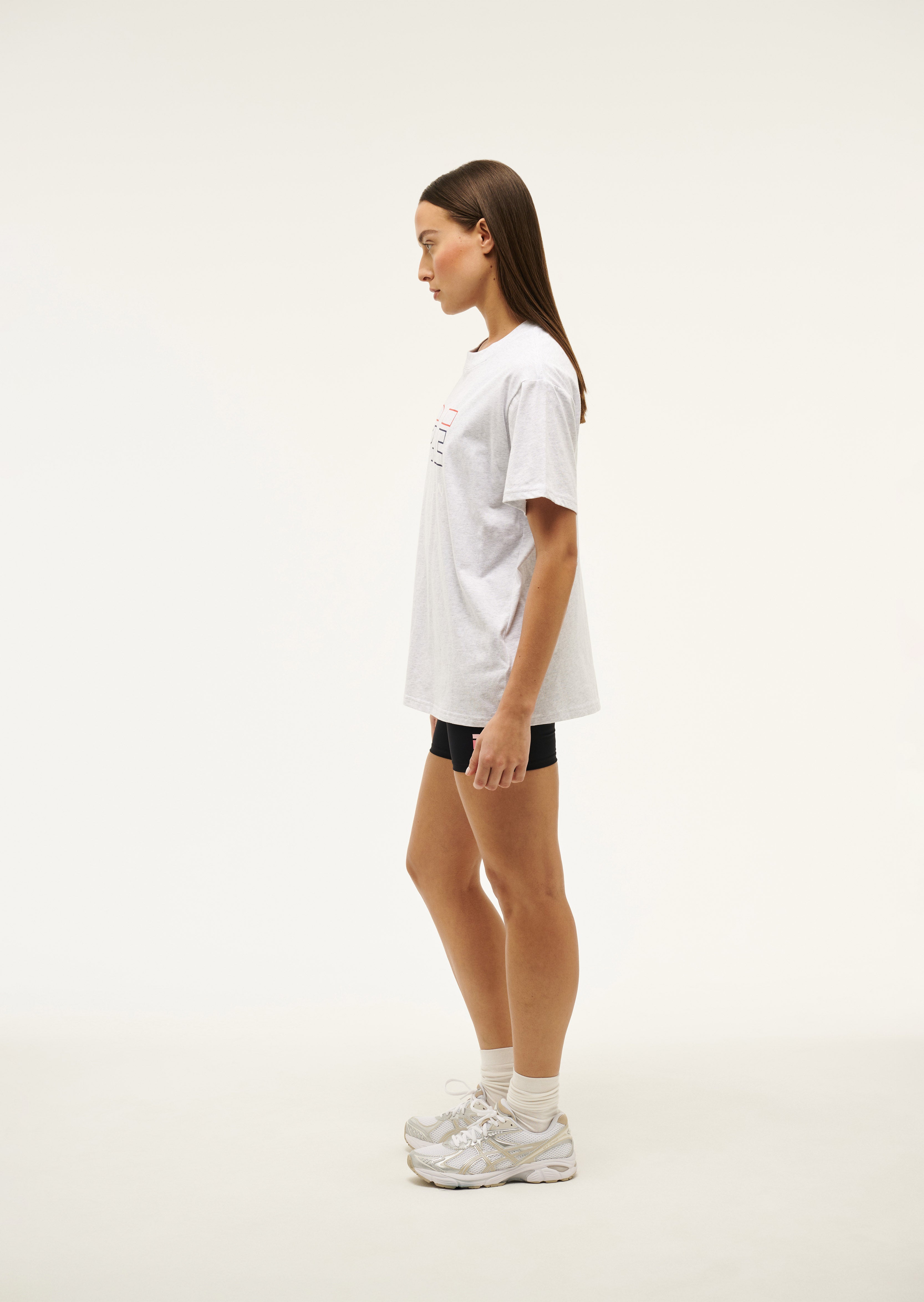 HEADSUPTEE_244T433_GREYMARLE-007_1