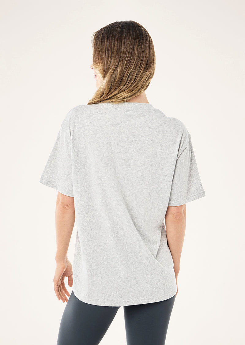 HEADS UP TEE IN GREY MARLE