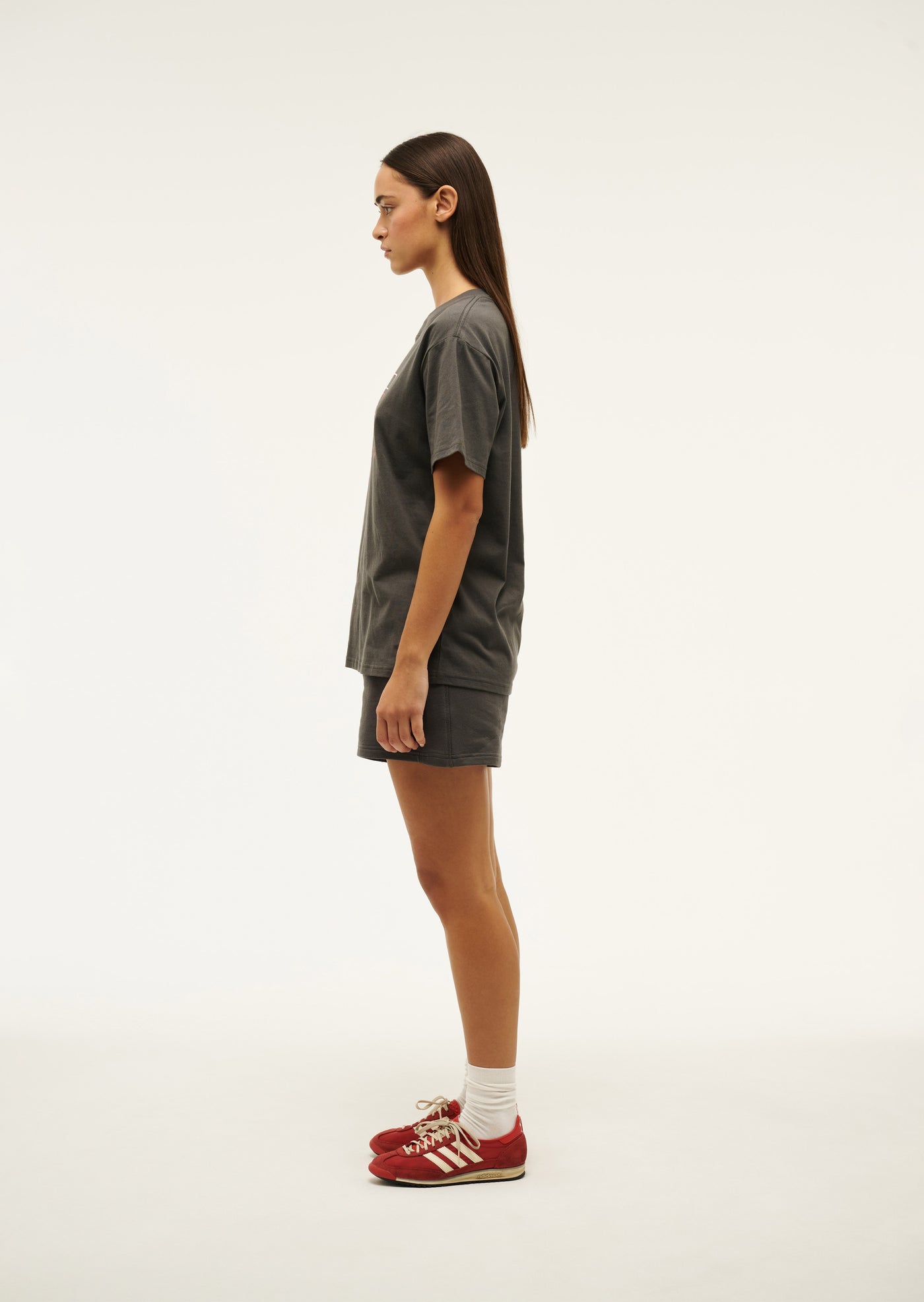 HEADSUPTEE_244T433_GUNMETAL-006_1
