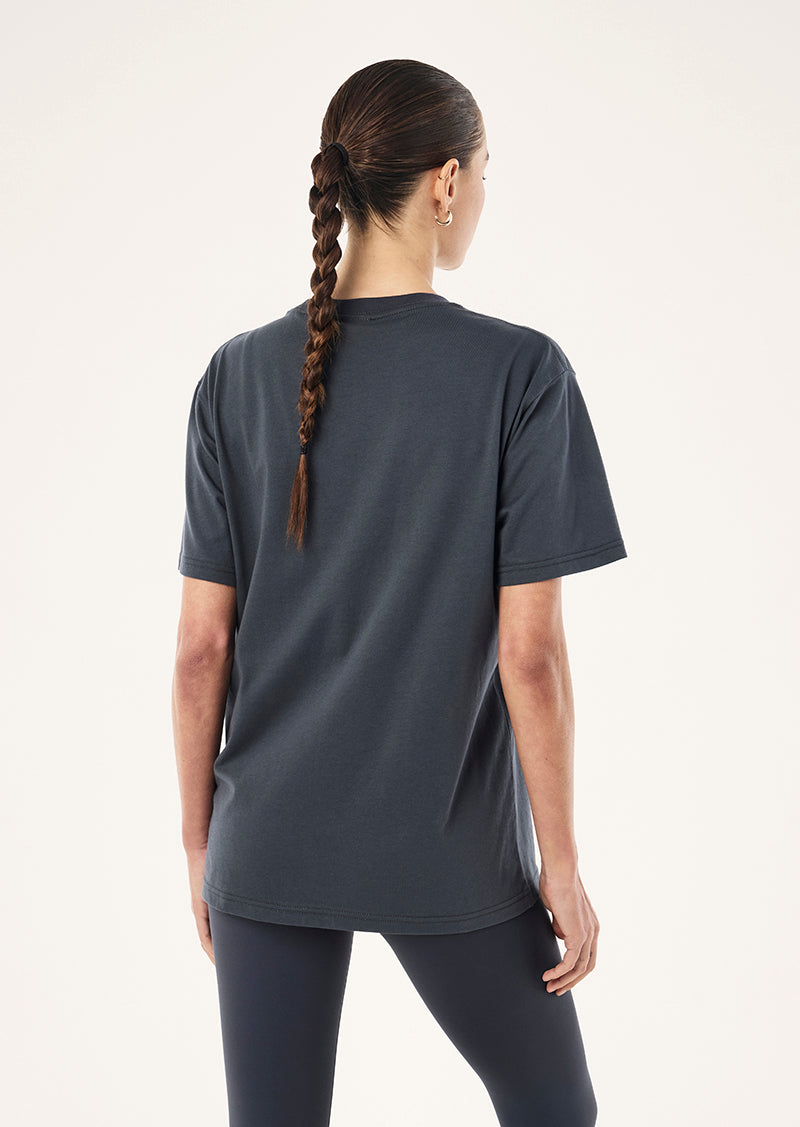 HEADS UP TEE IN MARINE BLUE & STRAWBERRY