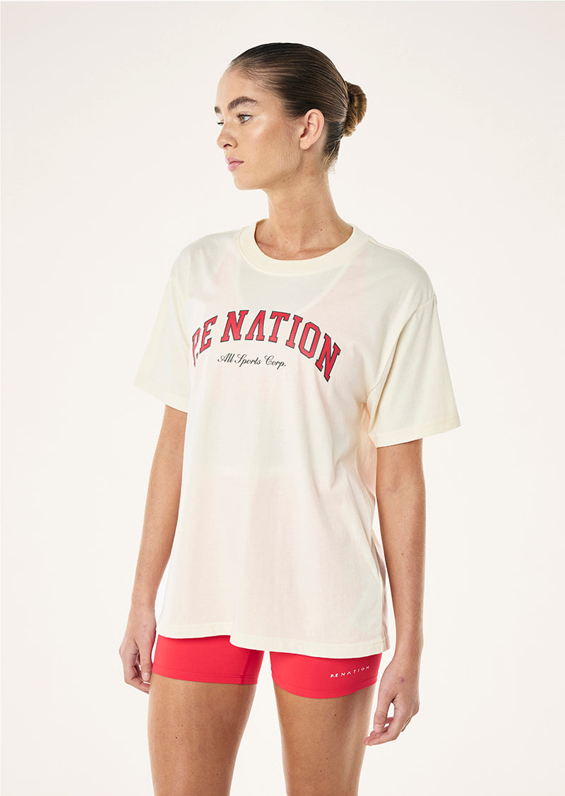 HERITAGE TEE IN WHISPER WHITE & STRAWBERRY