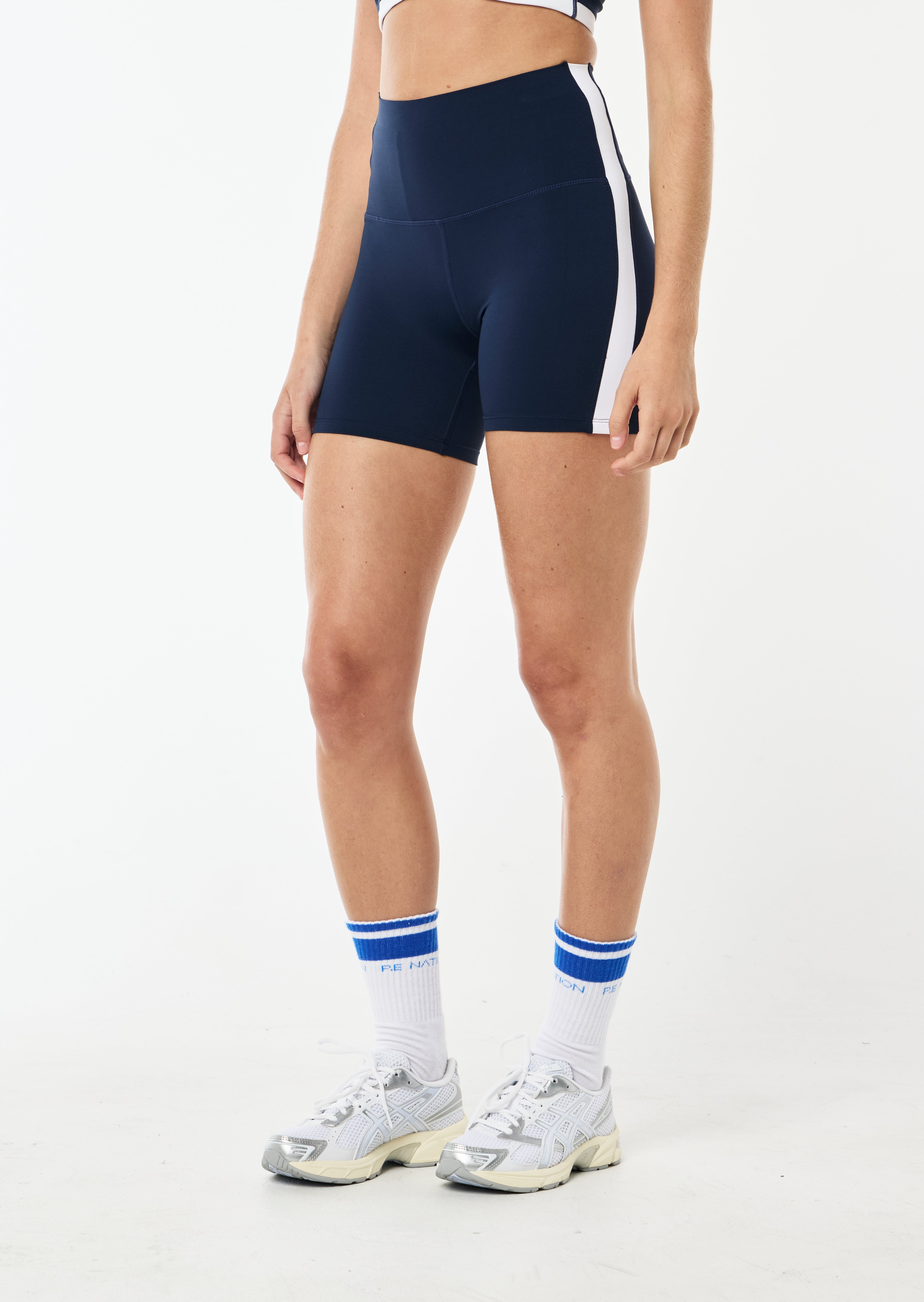 HIGHGATE+5+BIKE+SHORT_252S087_DARK+NAVY+OPTIC+WHITE-034_1