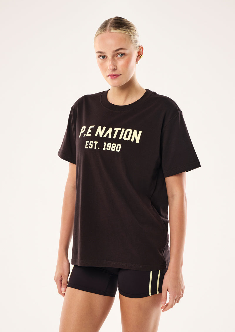INFINITY RELAXED TEE IN BLACK BEAN BY P.E NATION, WOMEN'S ATHLEISURE RELAXED TEE