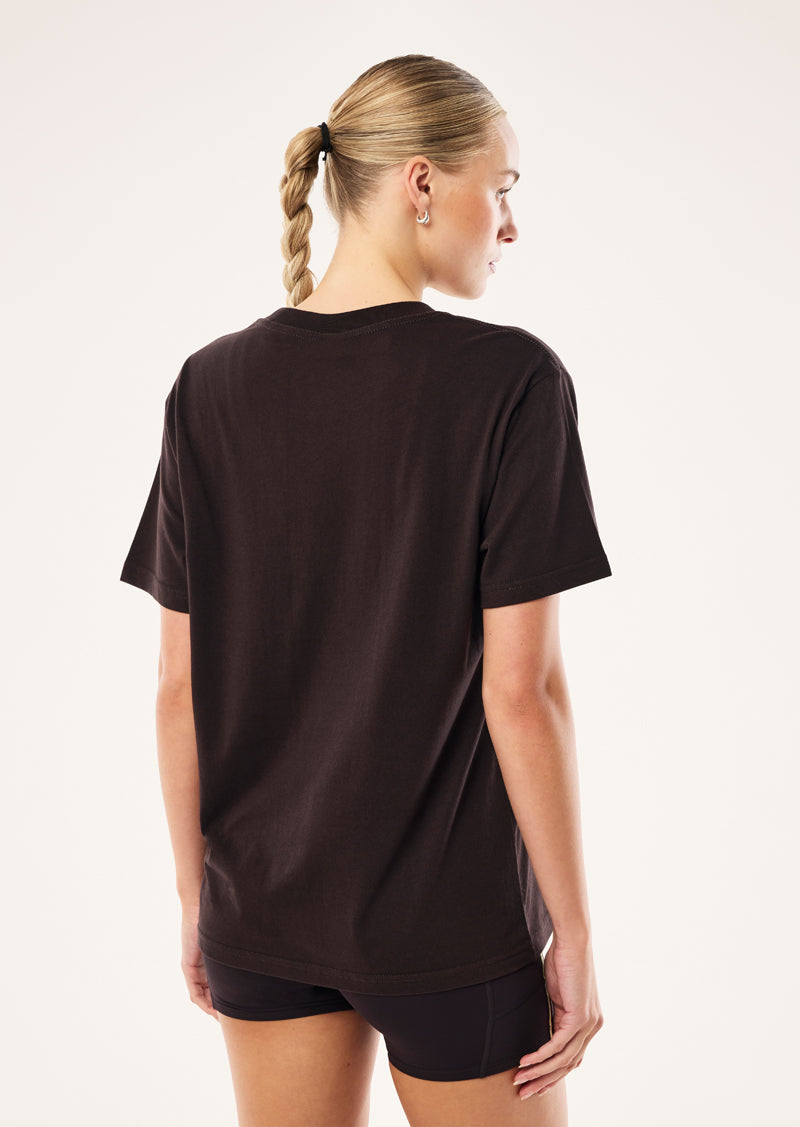 INFINITY RELAXED TEE IN BLACK BEAN BY P.E NATION, WOMEN'S ATHLEISURE RELAXED TEE