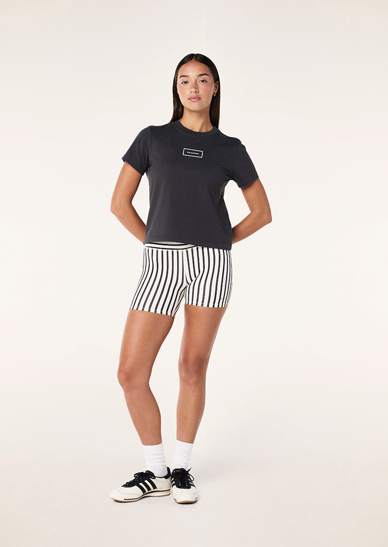 KITE+TEE_251T172_WASHED+BLACK-008_1