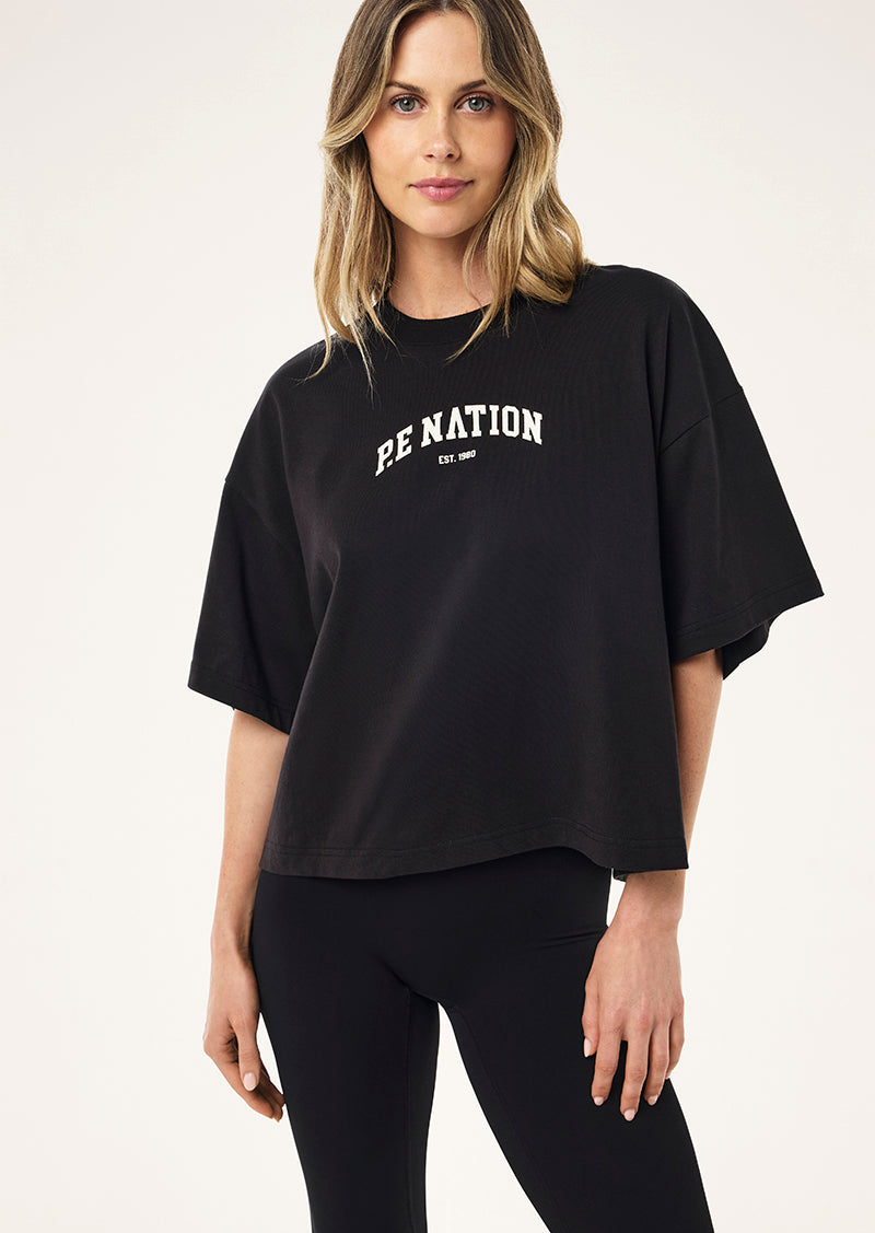 LEGACY CROP TEE IN BLACK