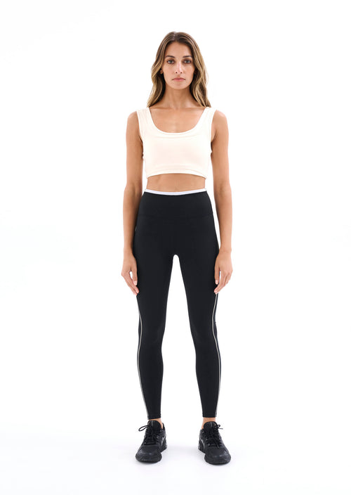 TEMPO LEGGING IN BLACK