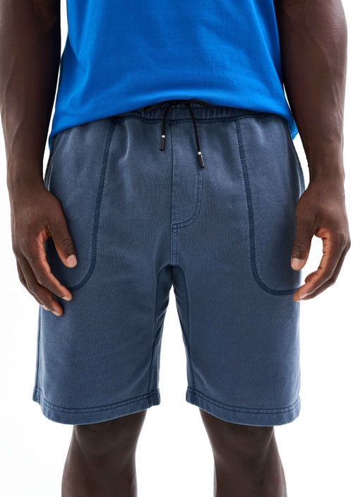 DOWNTOWN SHORT IN INSIGNIA BLUE
