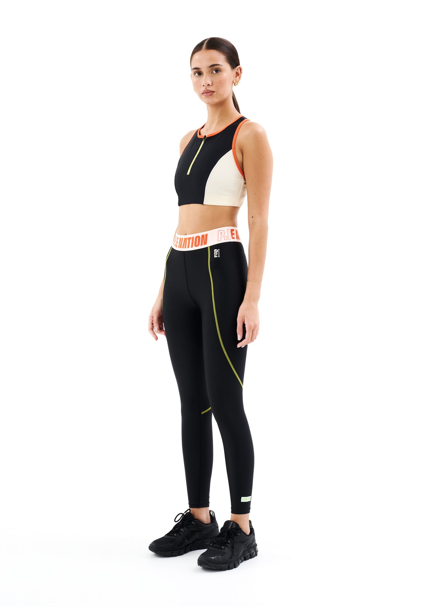 LIDO SPORTS BRA IN BLACK