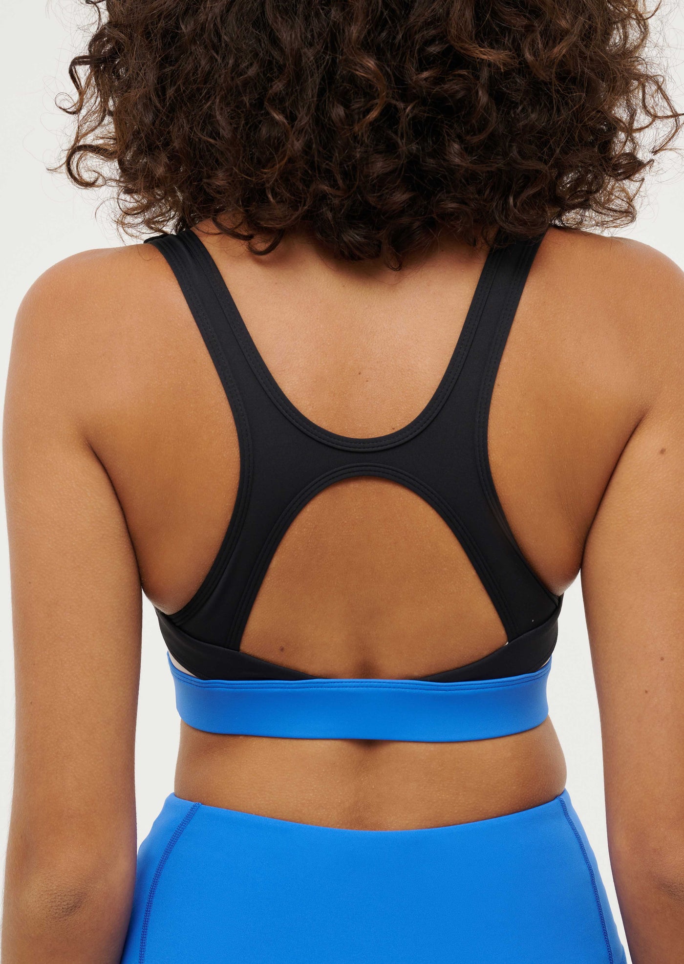REACTION TIME SPORTS BRA IN PEARLED IVORY