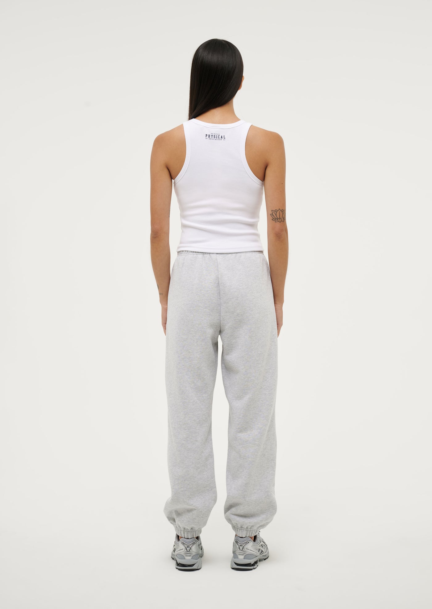 PHYSICAL TRACKPANT IN GREY MARL