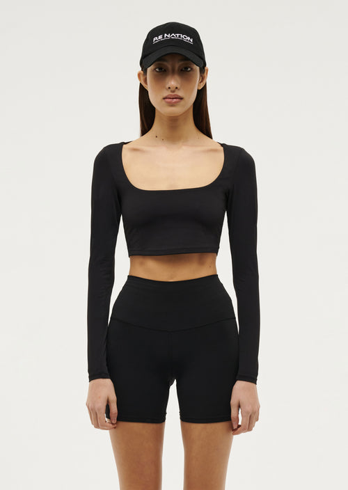 BALANCE LONG SLEEVE TOP IN BLACK