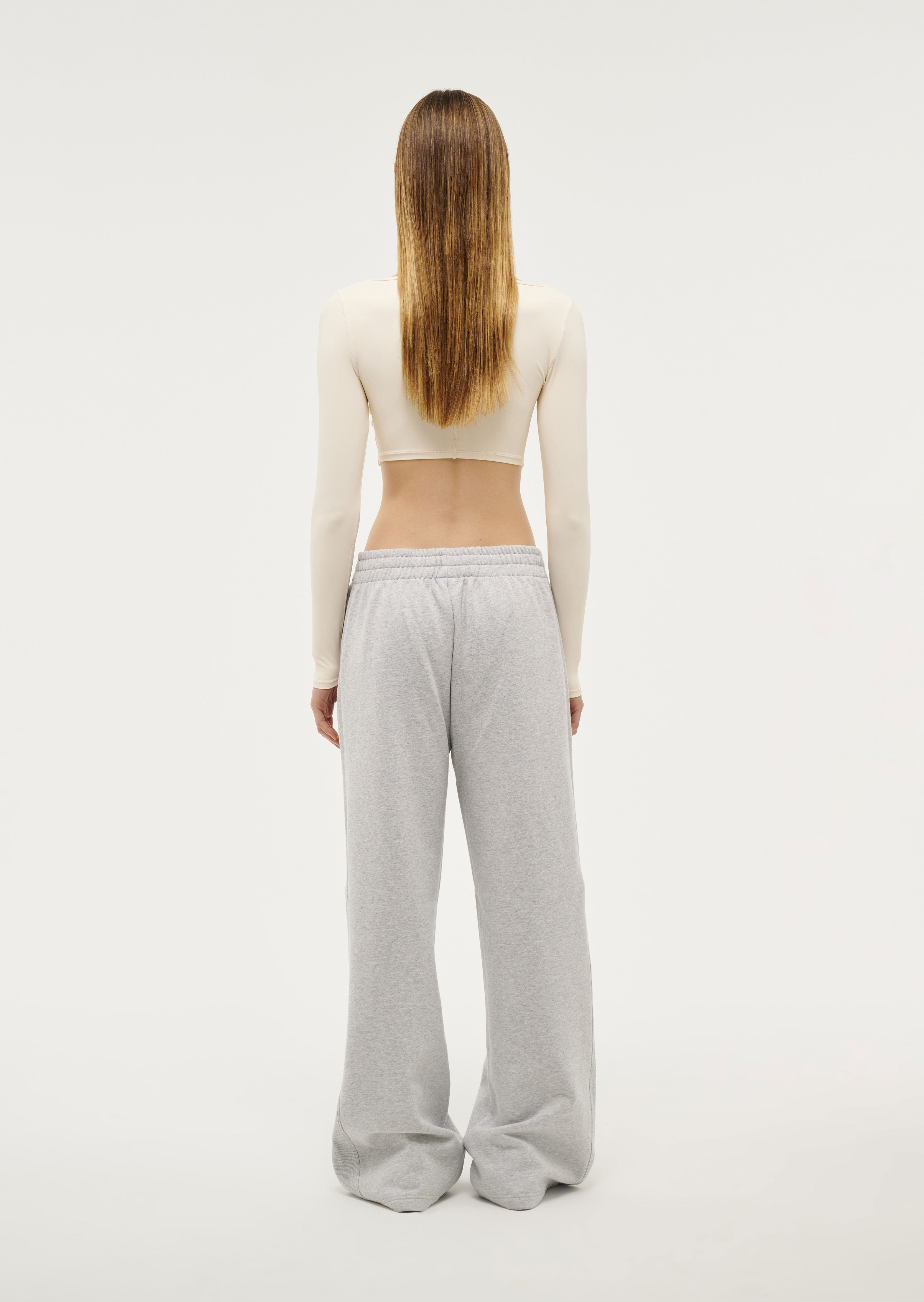 PENATION_ECOM_2024Q3-243L304_WHISPERWHITE_006_1