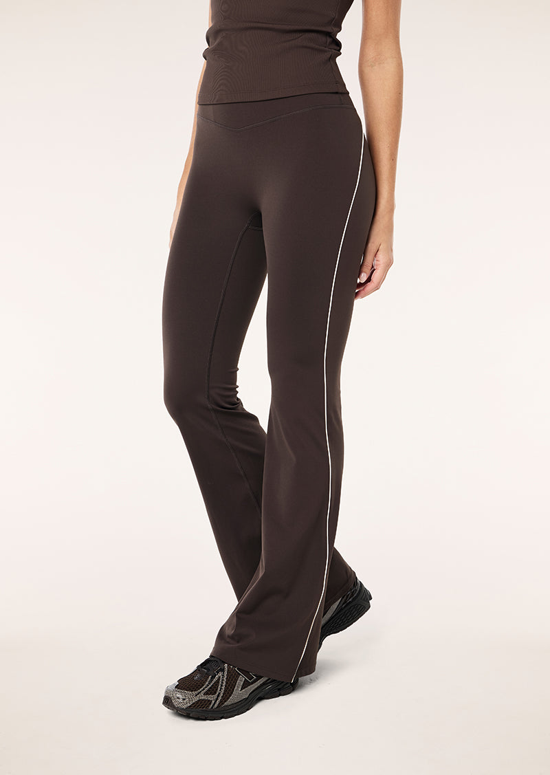 PREVIEW PIPING LEGGING IN COFFEE BY P.E NATION, WOEN'S ATHLEISURE FLARE LEGGING