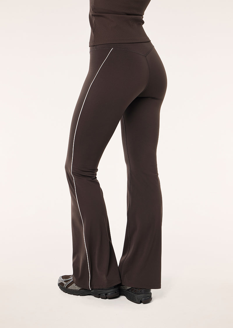 PREVIEW PIPING LEGGING IN COFFEE BY P.E NATION, WOEN'S ATHLEISURE FLARE LEGGING